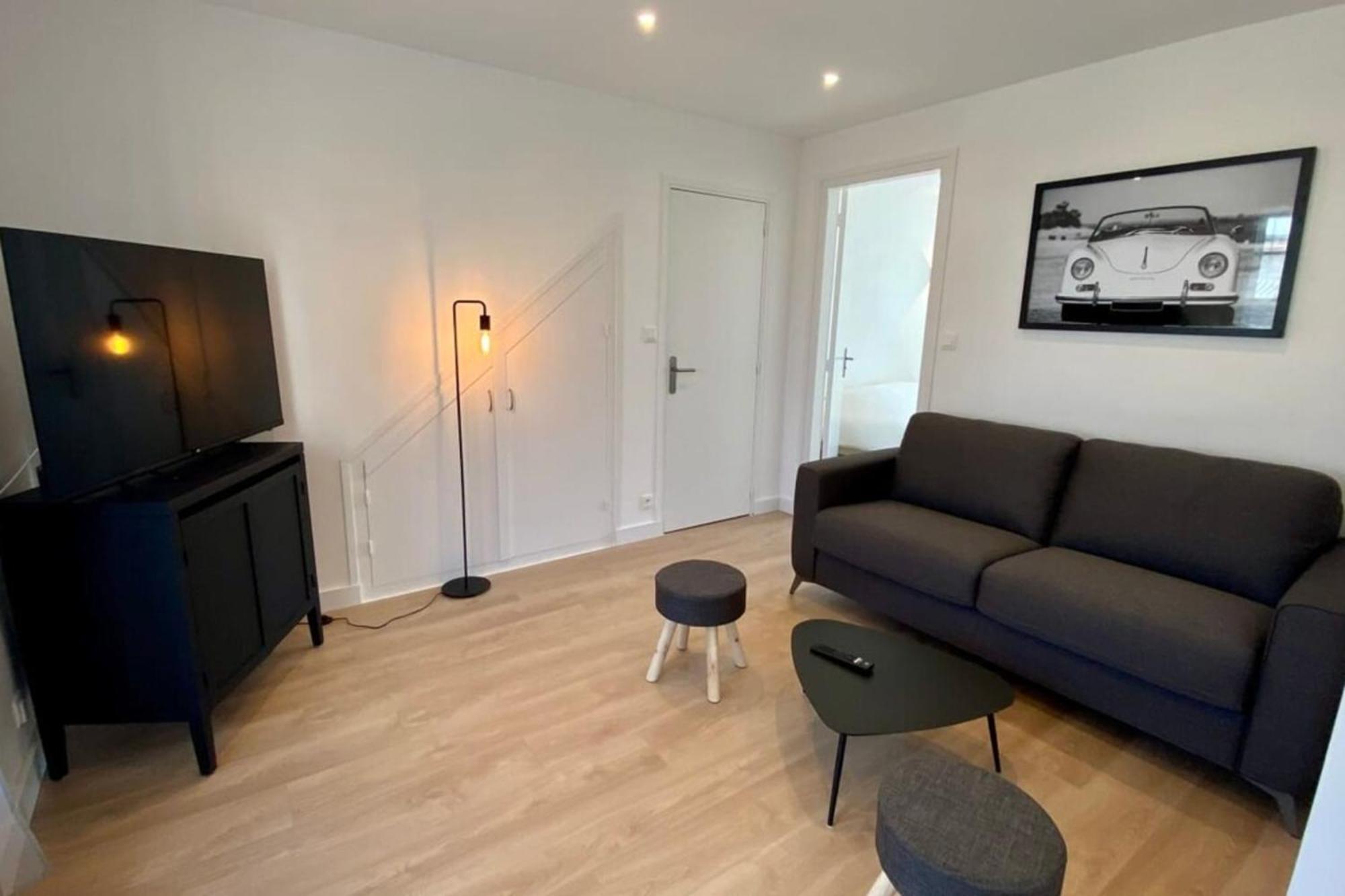 2-Bedroom Apartment For 4 People Near The Beach メルリモン・プラージュ エクステリア 写真