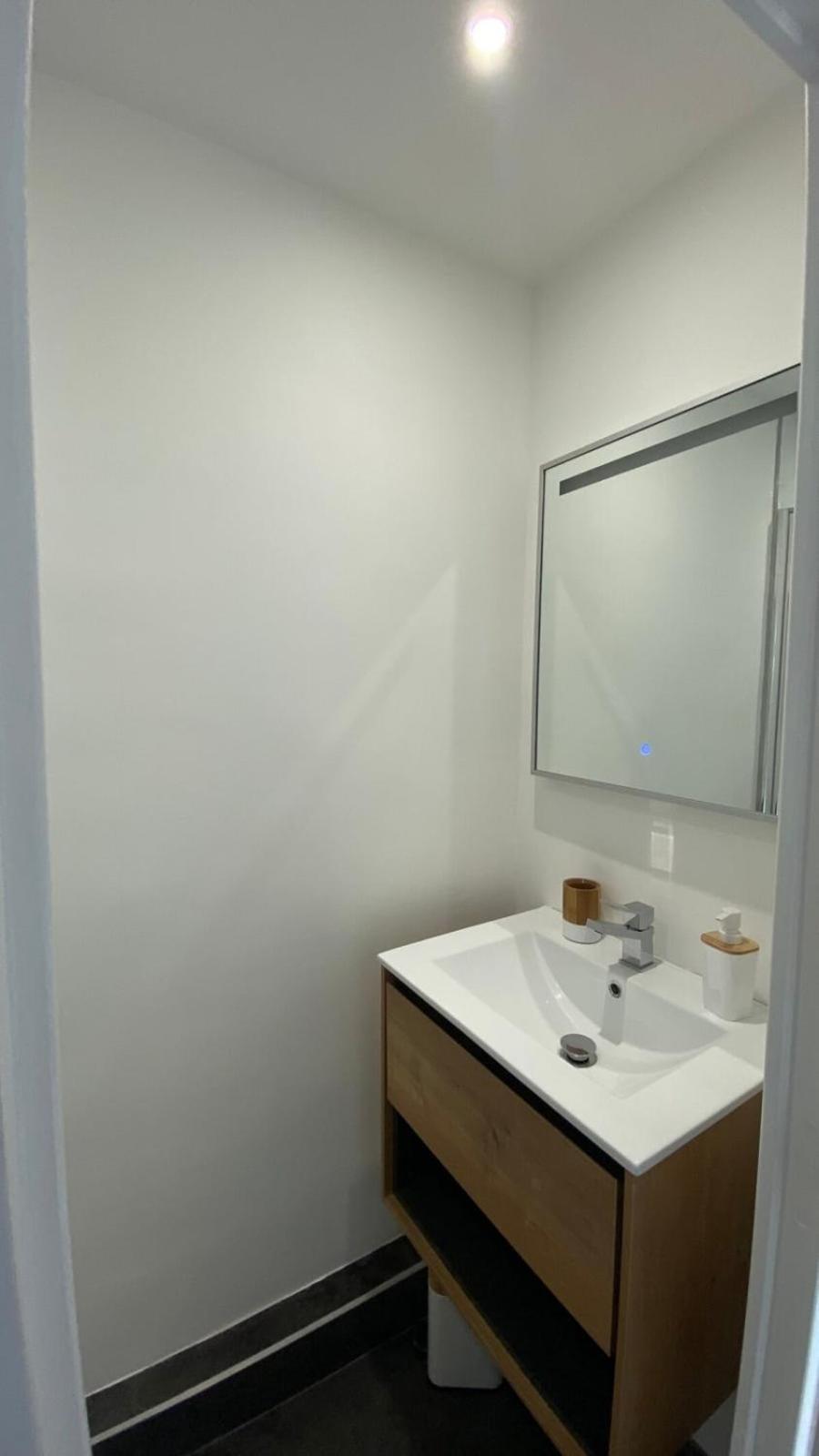 2-Bedroom Apartment For 4 People Near The Beach メルリモン・プラージュ エクステリア 写真
