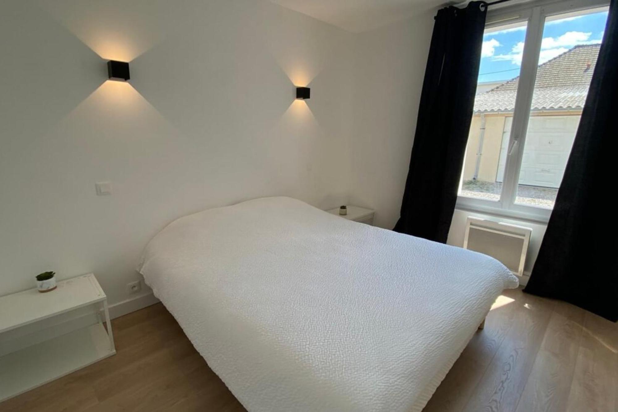 2-Bedroom Apartment For 4 People Near The Beach メルリモン・プラージュ エクステリア 写真