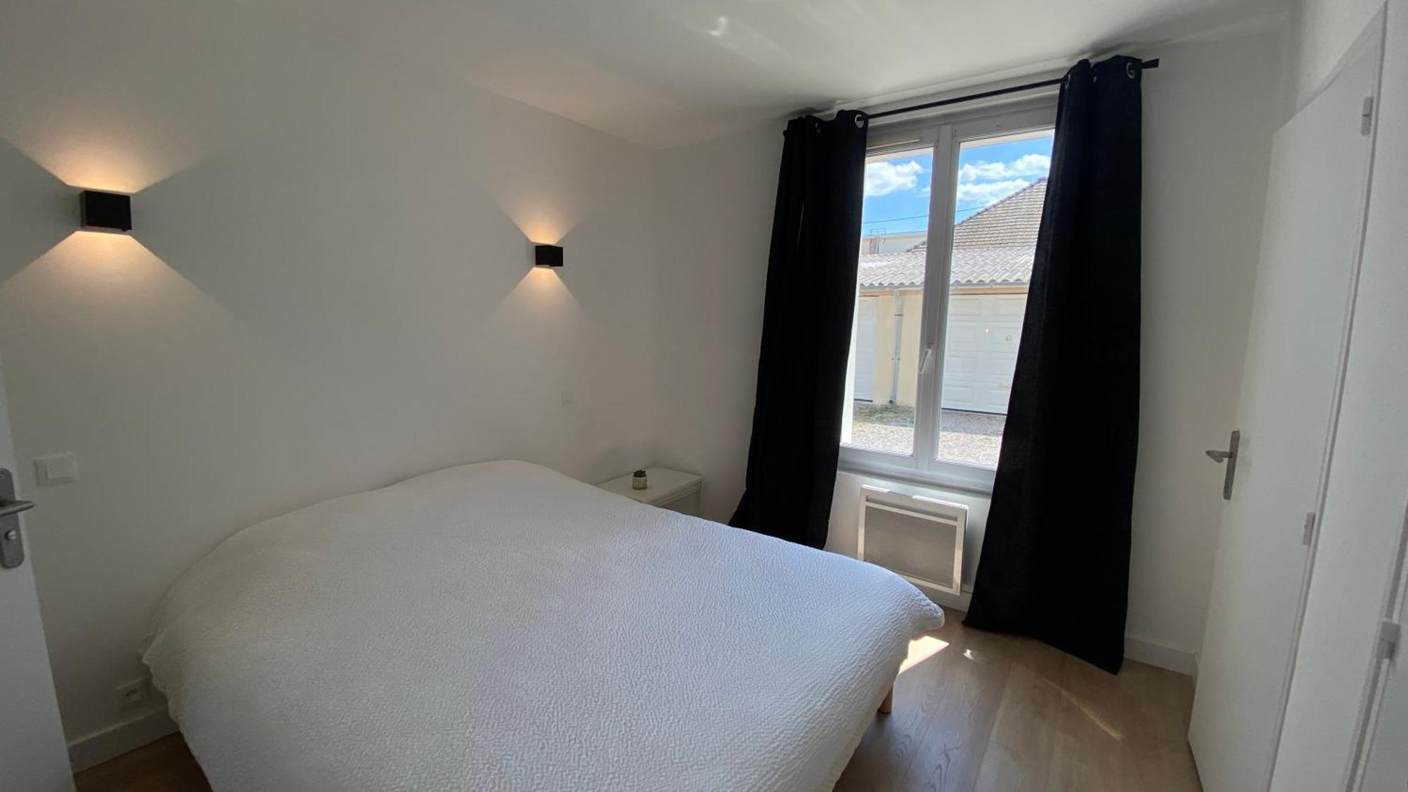 2-Bedroom Apartment For 4 People Near The Beach メルリモン・プラージュ エクステリア 写真